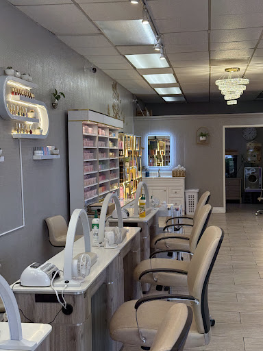 Honey Belle Nail Lounge